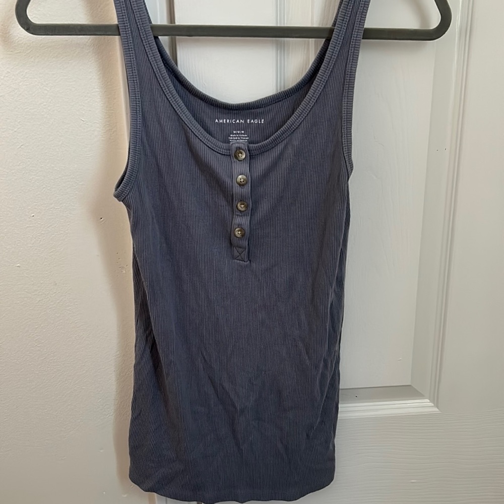 American Eagle Henley tank top size medium